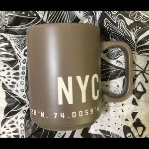 Starbucks NYC Tan NYC 12 oz Ceramic Mug